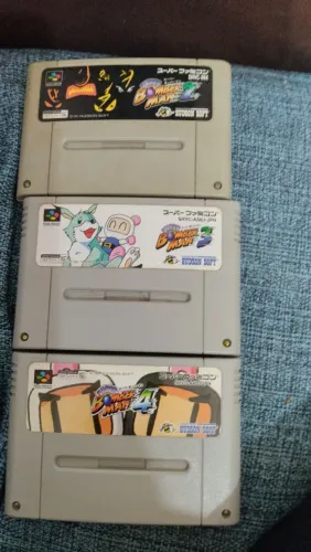 Lote super Bomberman. 2 3 e 4