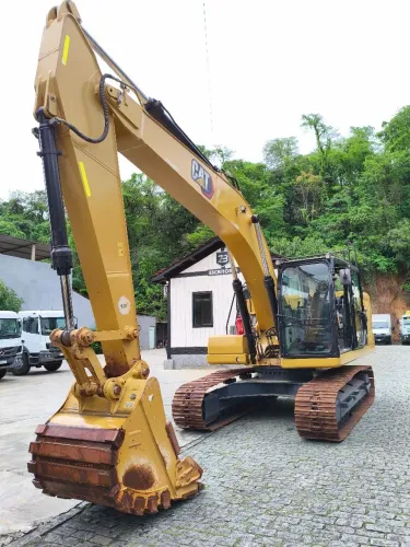 ESCAVADEIRA CATERPILLAR 320GC