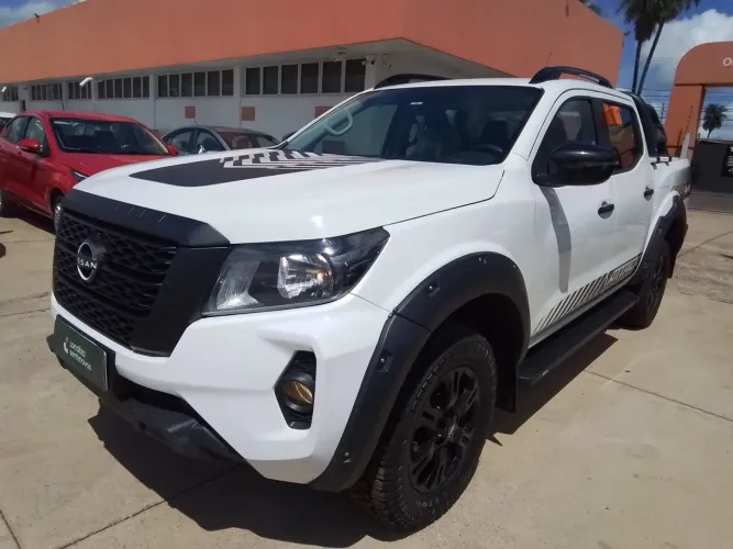 Nissan Frontier Attac.cd 4X4 2.3 Bi-TB Die. AUT 2025