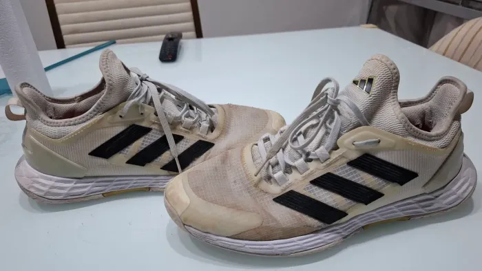 Adidas ubersonic n.42