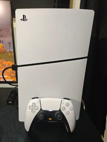 PlayStation 5 (PS5) 1T Seminovo - Completo + Brinde!