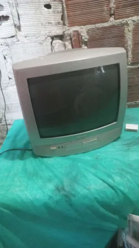 televisão/tv de tubo para concerto