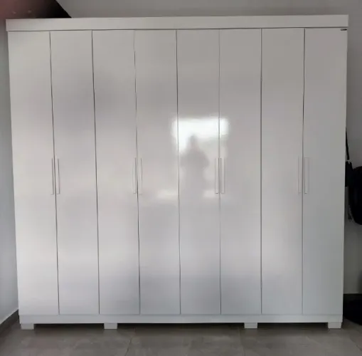 Guarda Roupas MDF 8 portas branco