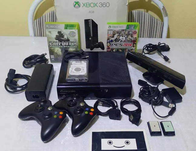 Xbox 360 Desbloqueado com 80 Jogos + 2 controles, HD 500 GB + Kinect + Caixa