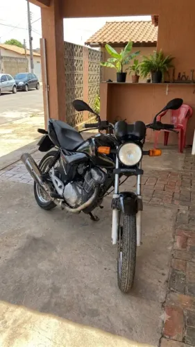 Vendo CG Fan 150 Ano 2013