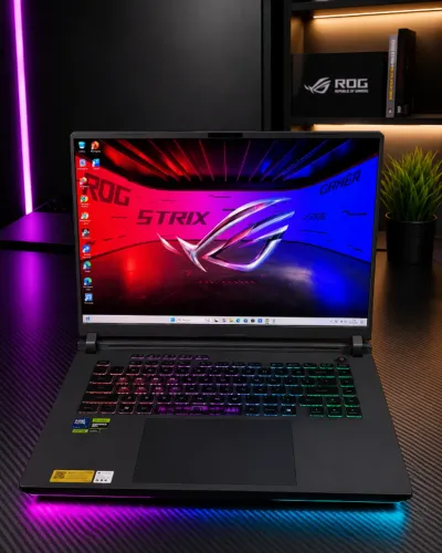 Notebook Gamer ROG Strix G16 16GB de RAM / 1TB SSD GeForce RTX5070 8GB