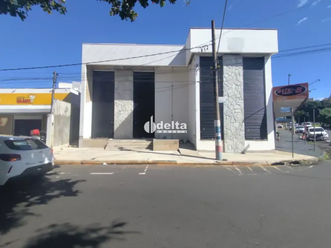 Imovel Comercial disponível para locação no bairro Presidente Roosevelt em Uberlândia-MG.