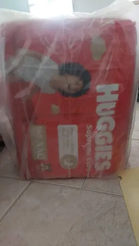 Pacote 140 Fraldas Huggies SupremeCare XXG