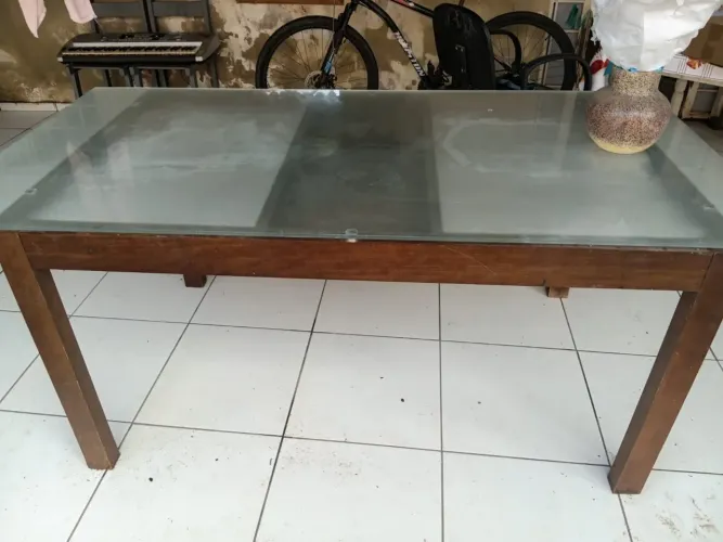 Mesa de vidro grande