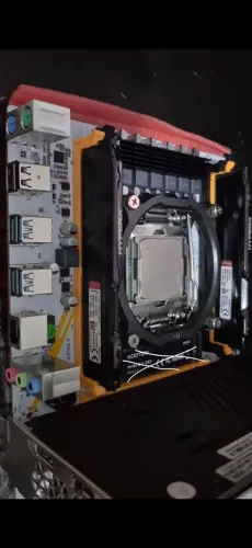 Kit xeon com placa mae e memória ram