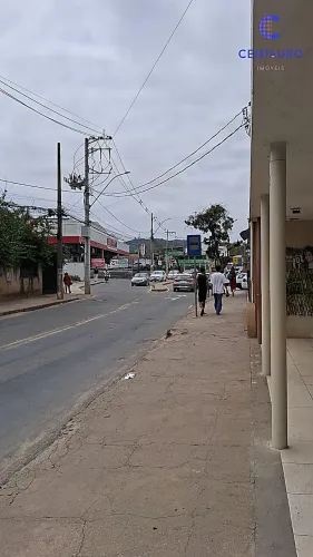 Ref.: 8063 - Ótima loja próxima ao Bahamas Mix de Grama