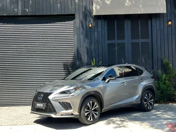 Lexus NX-300 H F-sport 2.5 16V Aut. 2019