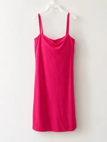 Vestido tube rosa com bojo