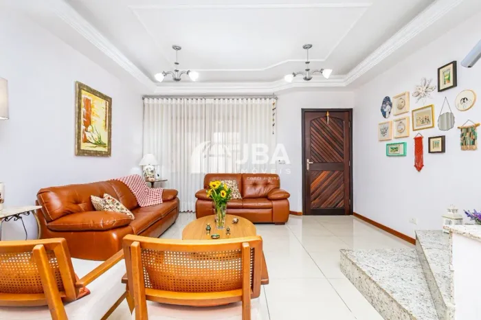 SOBRADO A VENDA 4 QUARTOS NO BAIRRO PORTÃO