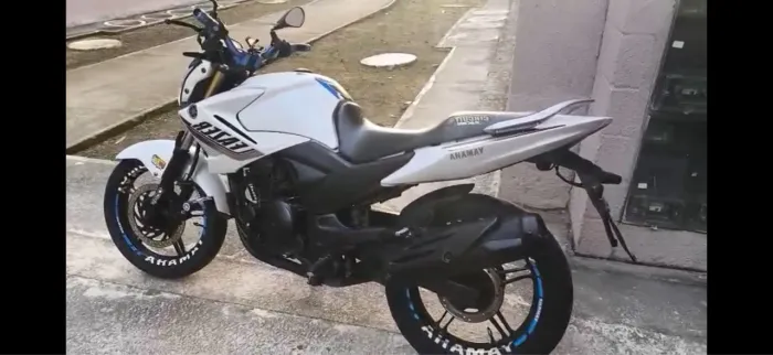 Fazer 250 ano2014 modelo 2015