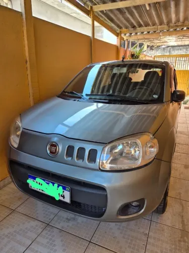 Fiat Uno Vivace Celeb. 1.0 EVO F.flex 8V 5P 2013