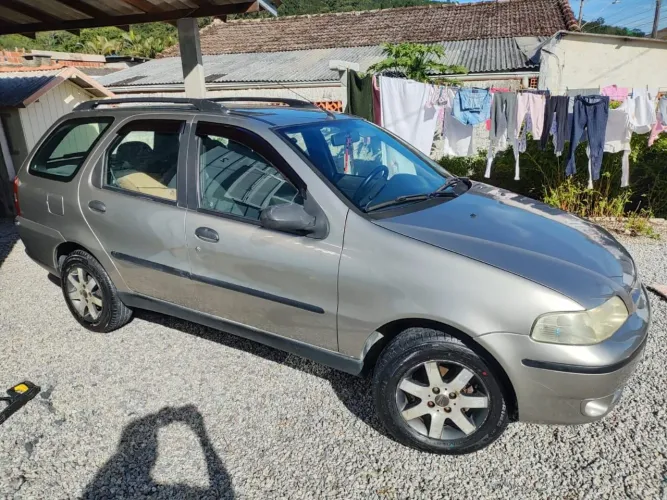 Fiat Palio Weekend ELX 1.5 MPI 4P (álcool) 2001