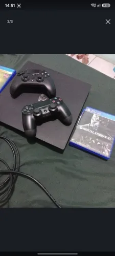 PlayStation 4 pro 1 tb com 5 jogos um Fifa 2016 cabos e 2 controles