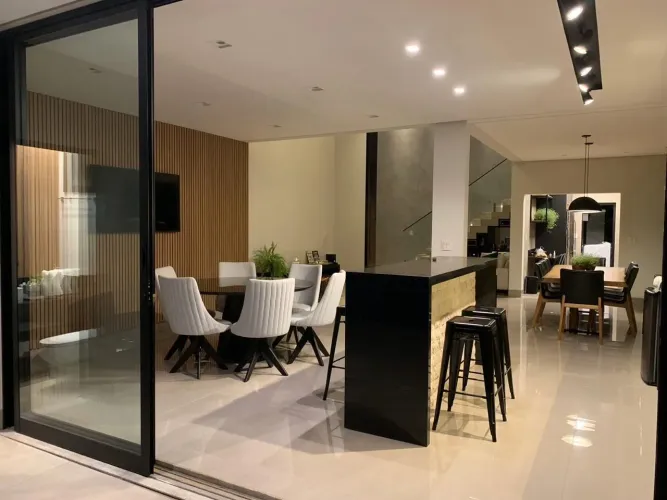 Casa à venda no Condomínio Cyrela Buritis em Uberlândia