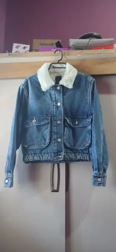 Jaqueta e blusas