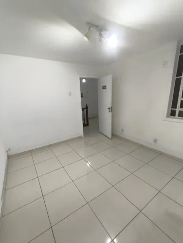 Sala Comercial em Vila Isabel - Localização Estratégica!