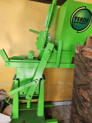Máquina tijolo ecológico