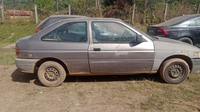 Ford Escort GL 1.8i / 1.8 (álcool) 1995