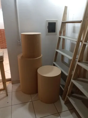 Pegue e monte + arco para festas 