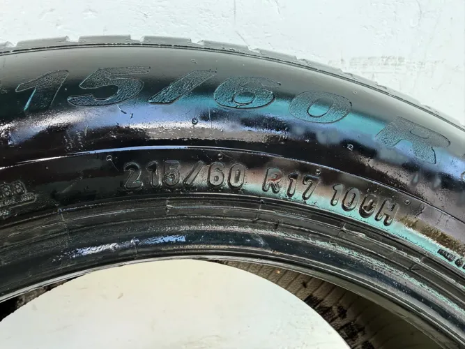 Pneu pireli scorpion 215/60/17