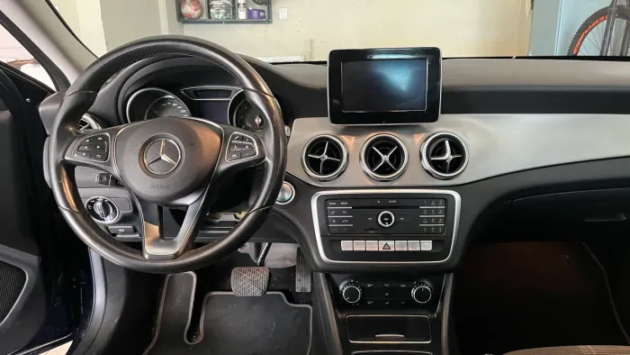 Mercedes-Benz GLA 200 Adv. 1.6/1.6 TB 16V Flex Aut. 2018