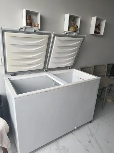 FREEZER GELOPAR DUAS PORTAS 