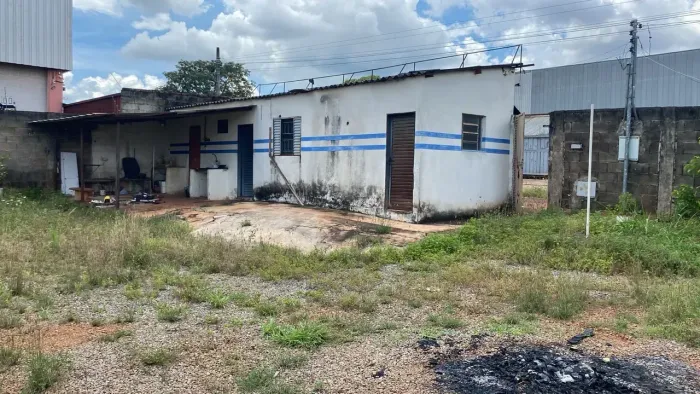 Lote comercial para locação R$ 3.500,00 Santa Genoveva, Goiânia/Go