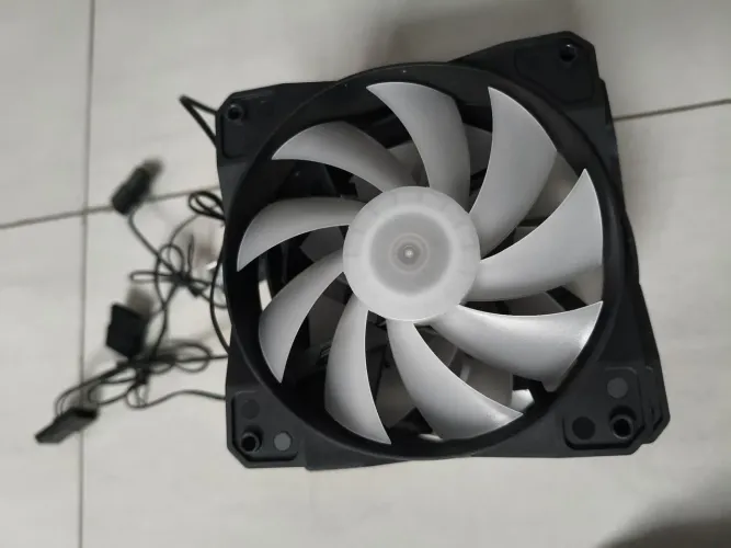 Fans RGB Ventoinha 