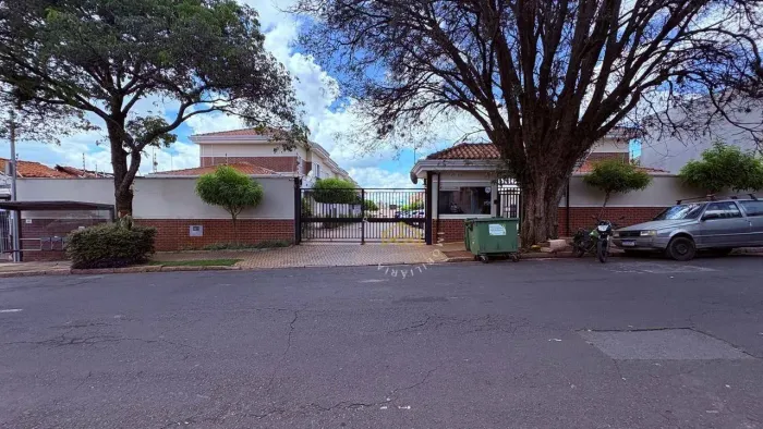 CASA À VENDA NO CONDOMÍNIO RESIDENCIAL VILLA SOLE, LOCALIZADO NO JARDIM CHAPADÃO EM CAMPIN