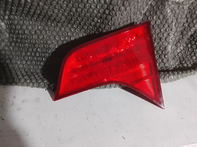 Lanterna da mala do New Civic 2008 L d