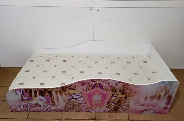 Cama Infantil com colchão (Indaiatuba) Entrega.