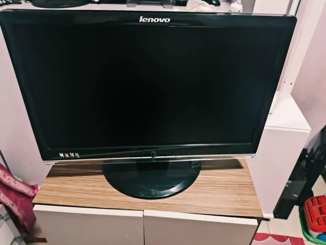 Monitor Lenovo 19 polegada VGA dvi