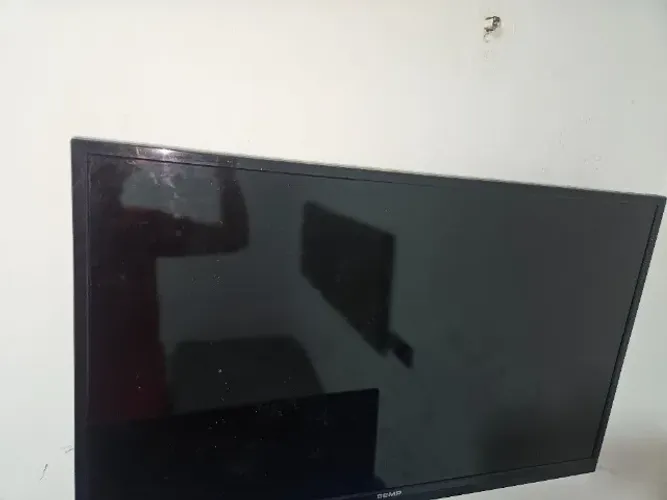 Tv com led queimado 40 polegadas