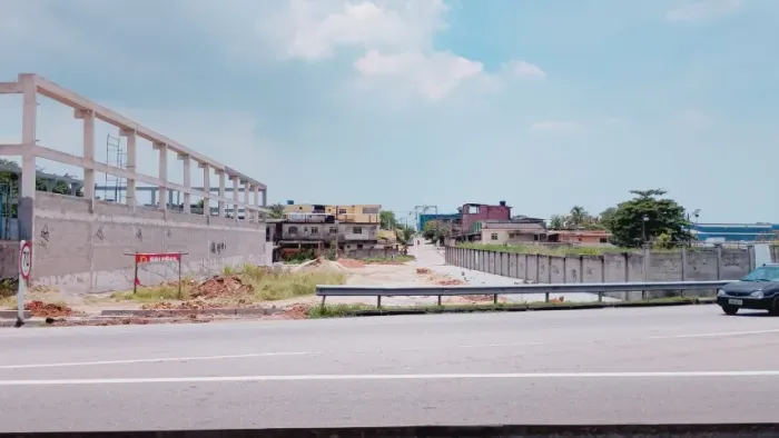 Vende-se excelente terreno na Rodovia Washington Luiz.