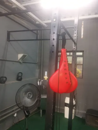 Vendo rack Cross fit barato sair rápido!