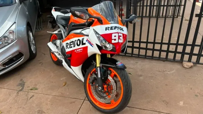 HONDA CBR 1000 RR
