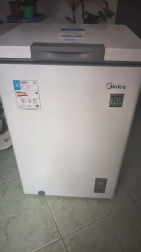 Vendo um congelador