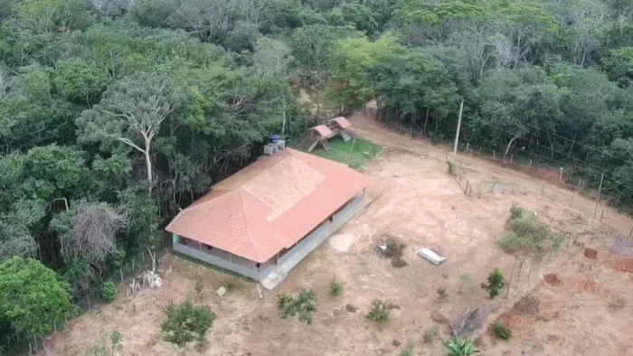 Vendo Rancho na região do Pontal em Martinho Campos