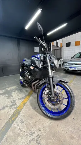 VENDO MT 07. - 2023