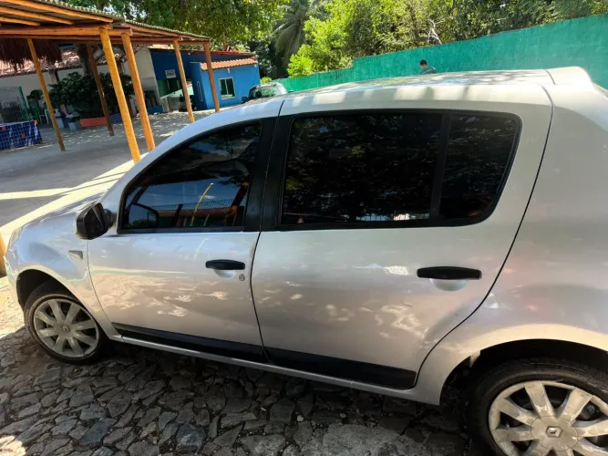 Renault Sandero Expression Hi-flex 1.6 8V 5P 2013