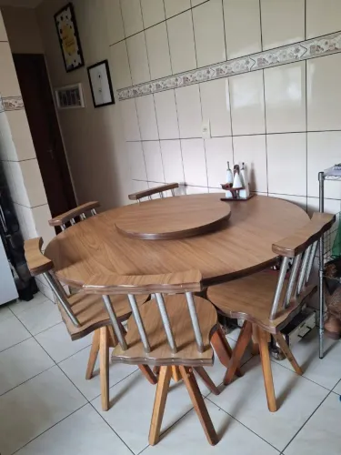 Mesa de madeira 