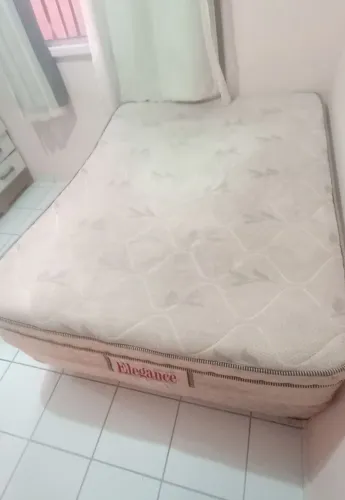 Cama box casal