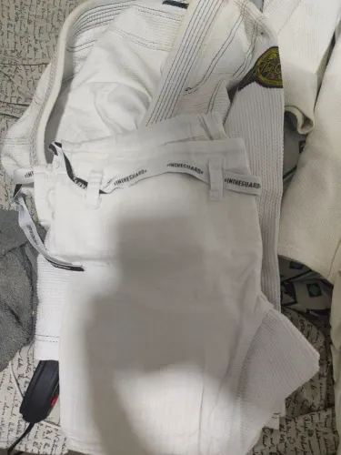 Kimono Jiu-jitsu usado
