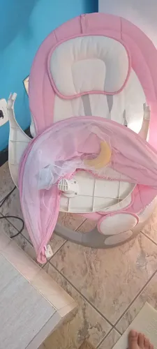 Cadeira de balanço de bebe