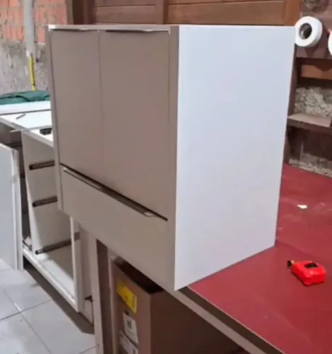 Armário de banheiro feito em marcenaria